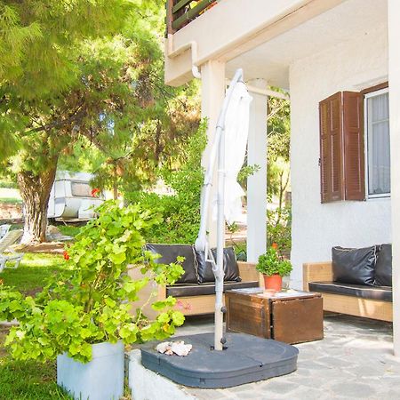Barlee Beach Front House, Metamorfosi Kültér fotó