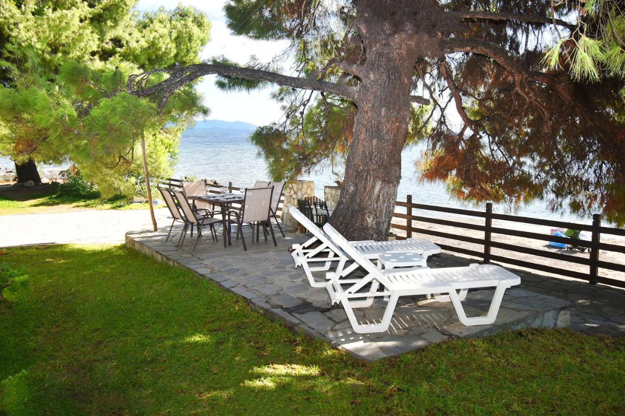 Barlee Beach Front House, Metamorfosi Kültér fotó