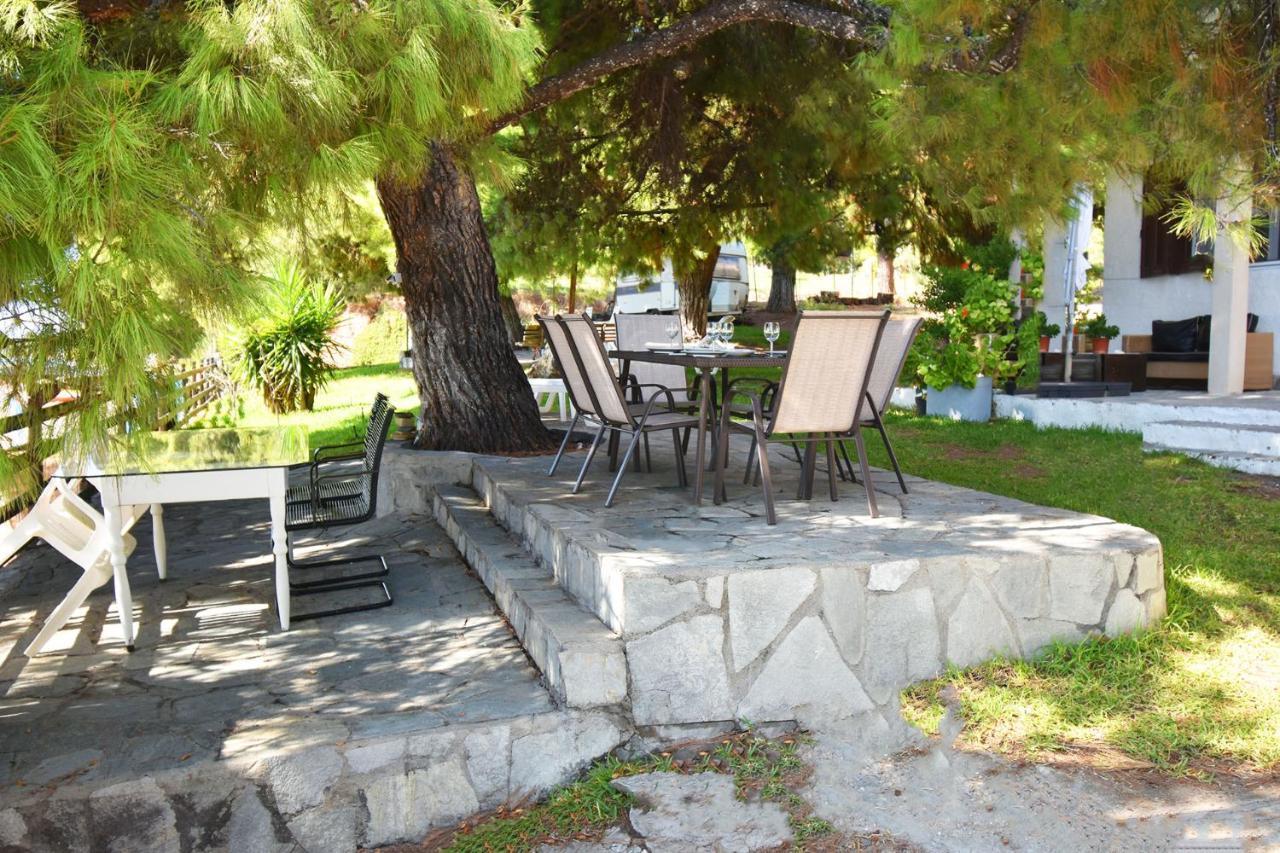 Barlee Beach Front House, Metamorfosi Kültér fotó