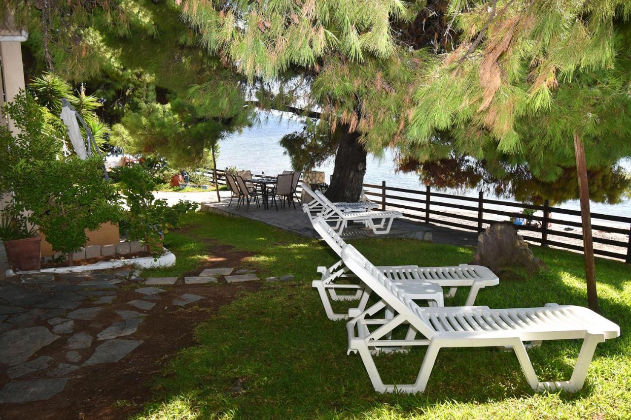 Barlee Beach Front House, Metamorfosi Kültér fotó