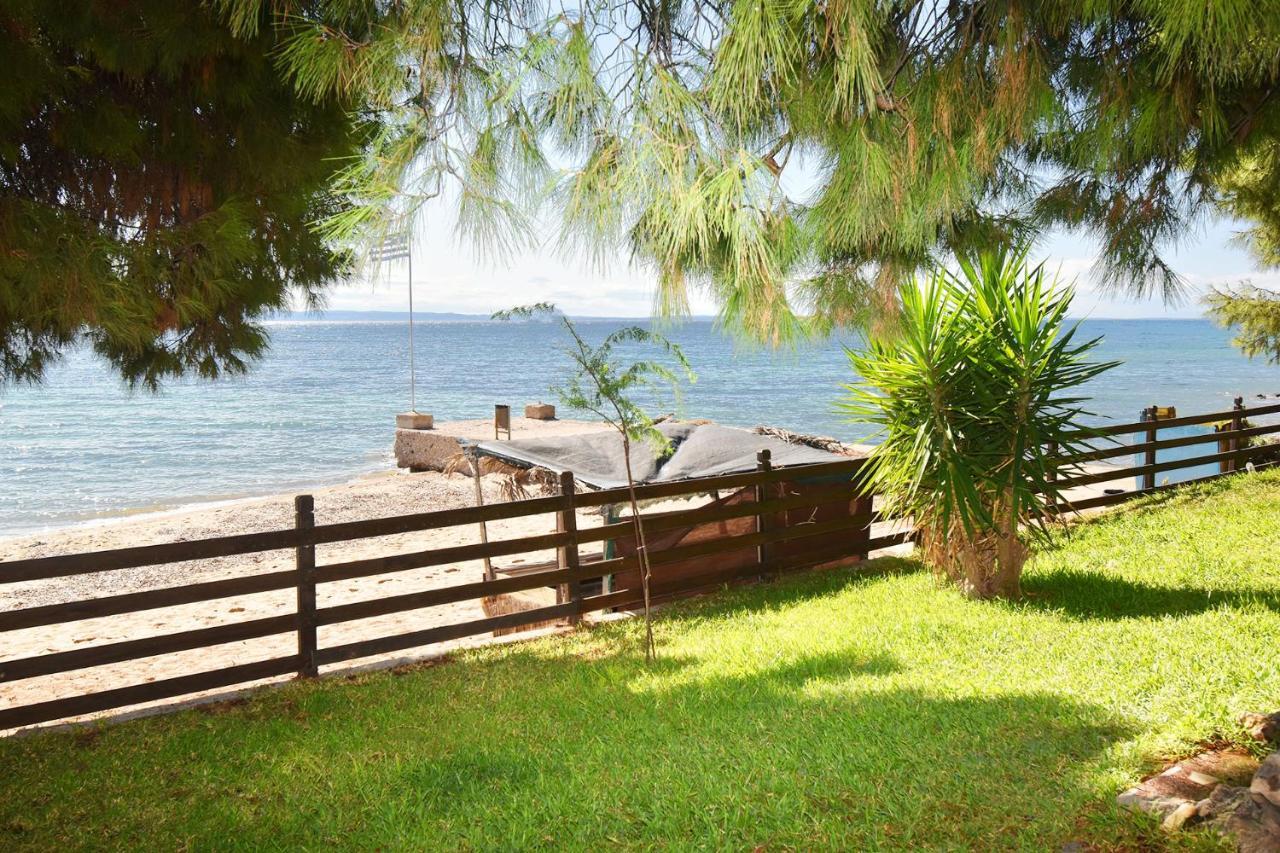 Barlee Beach Front House, Metamorfosi Kültér fotó