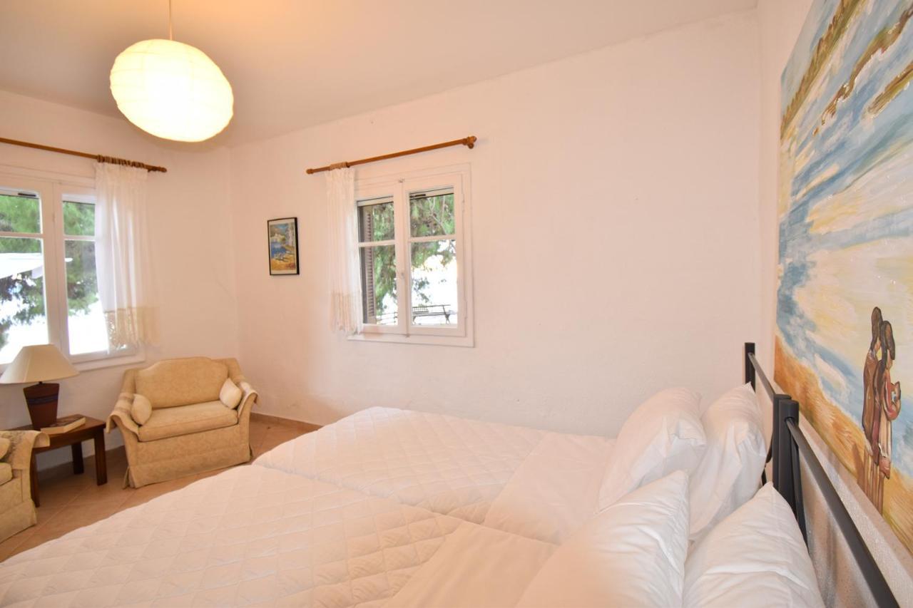 Barlee Beach Front House, Metamorfosi Kültér fotó